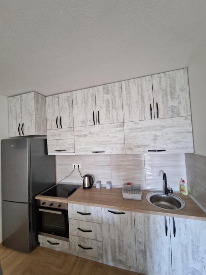 Studio Apartman Happy Home Tivat Exterior photo